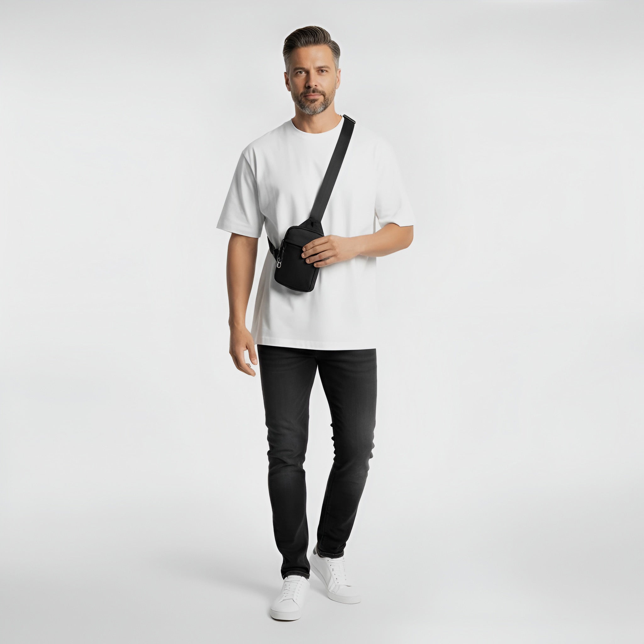 BLACK TRAVEL SLING BAG